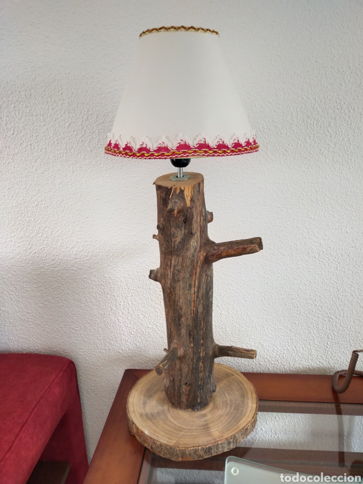 Lampara de tronco de madera