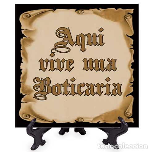 Nuovo: Azulejo 20x20 ctm con el texto Aqui vive una Boticaria mod: pergamino - Azulejos de Profesiones