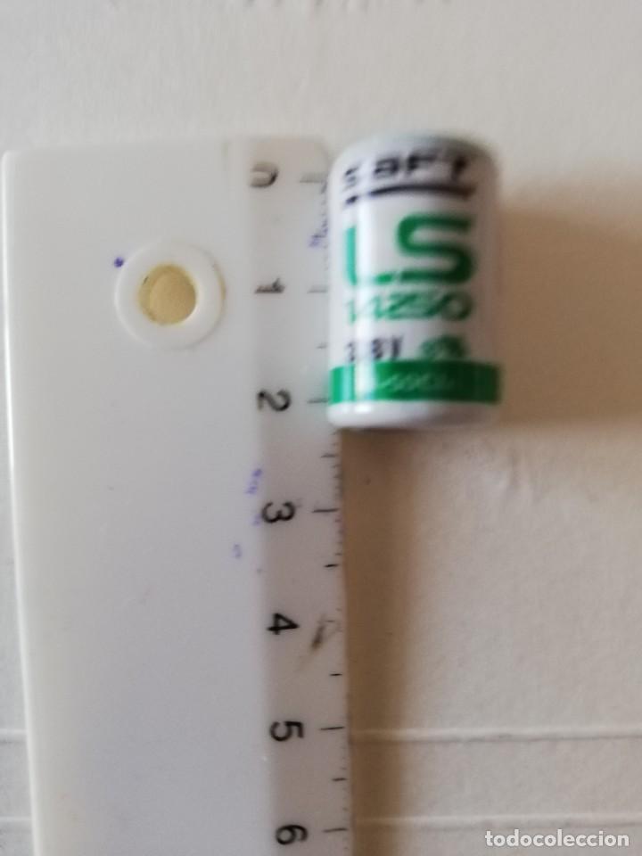 Neuf: BATERIA DE LITIO saft BAT - LS 14250 3,6 V. AA LITIO DIMENSIONES 15X15X25 MM