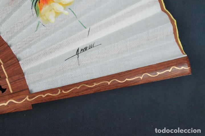 Nuevo: ABANICO DE BUBINGA PINTADO A MANO ( 0247 ) - Foto 6