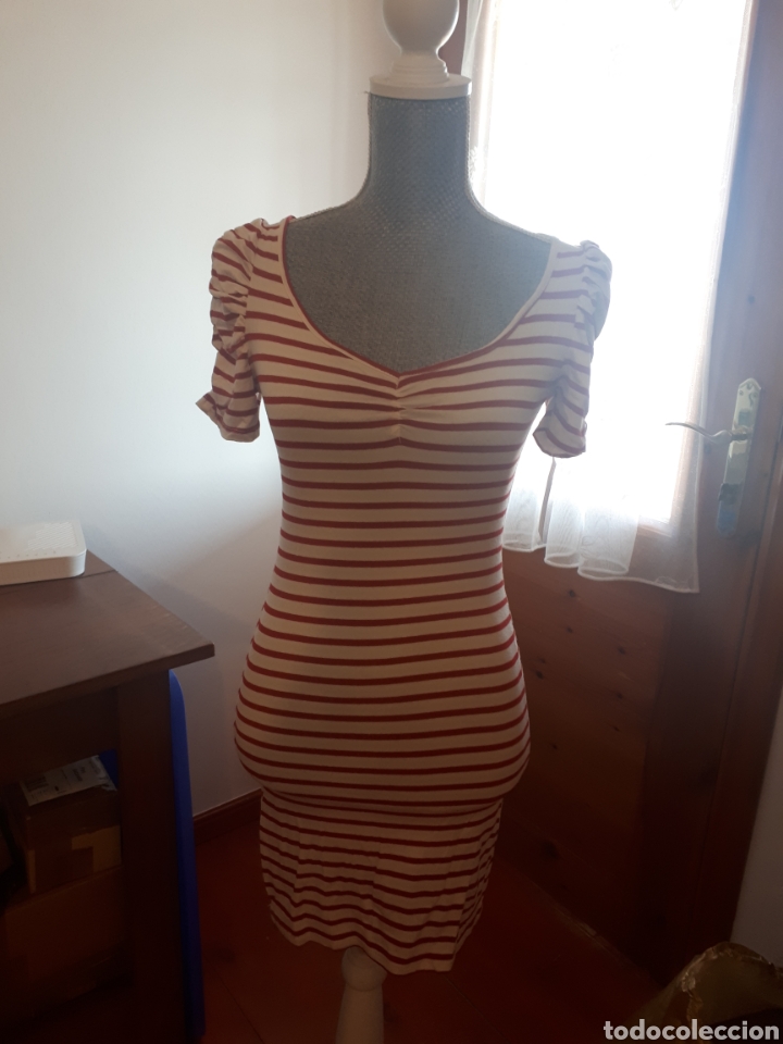 Nuevo: Vestido rayas blanco y rojo el&aacute;stico S-M - Foto 1