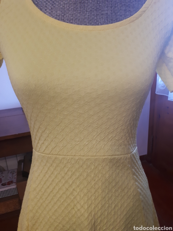 Nuevo: Vestido amarillo Bomaca talla S - Foto 2