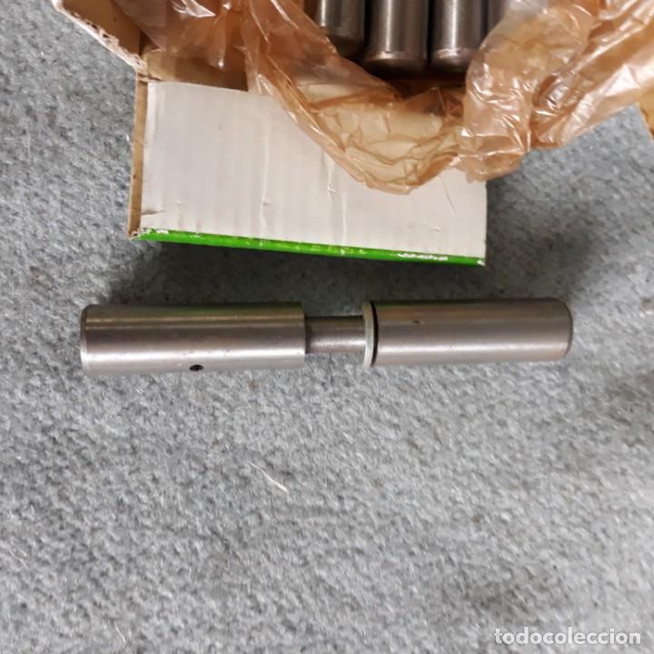 Nuevo: Caja con 5 pernios torneados - Foto 2