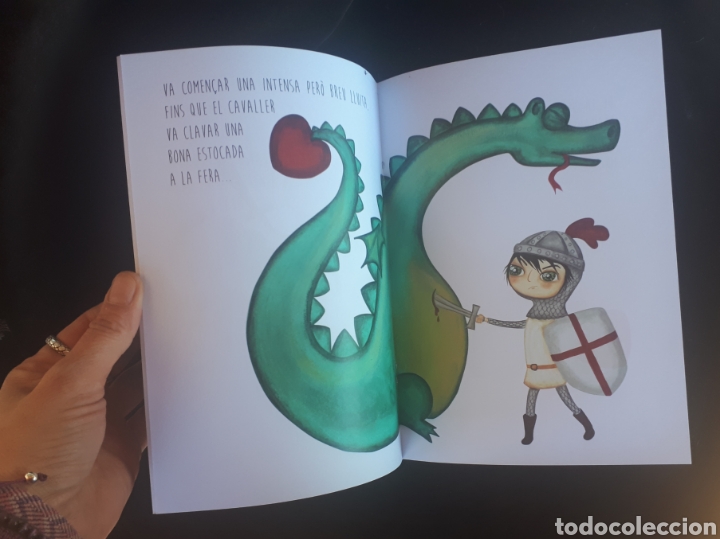 Nuevo: Librito cuento Esther Volt&agrave; Sant Jordi - Foto 2
