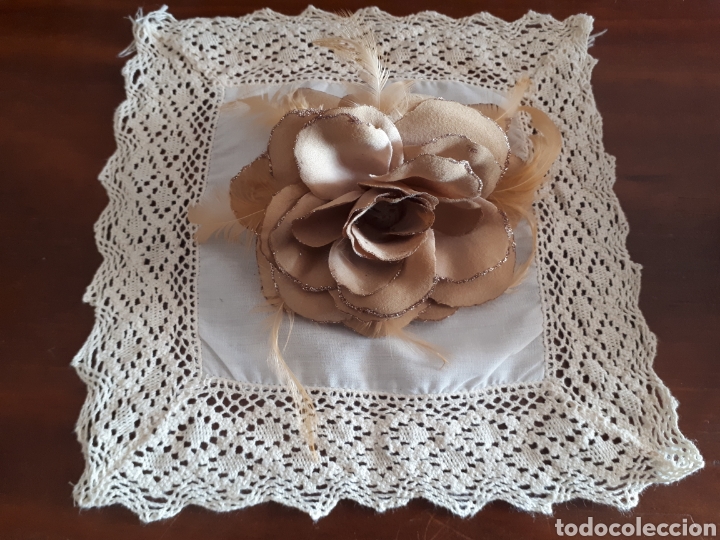 Nuevo: Flor de tela broche con plumas - Foto 1