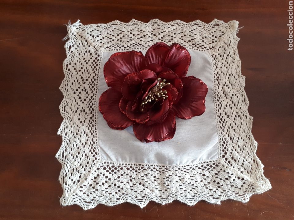 Nuevo: Flor de tela broche roja - Foto 1