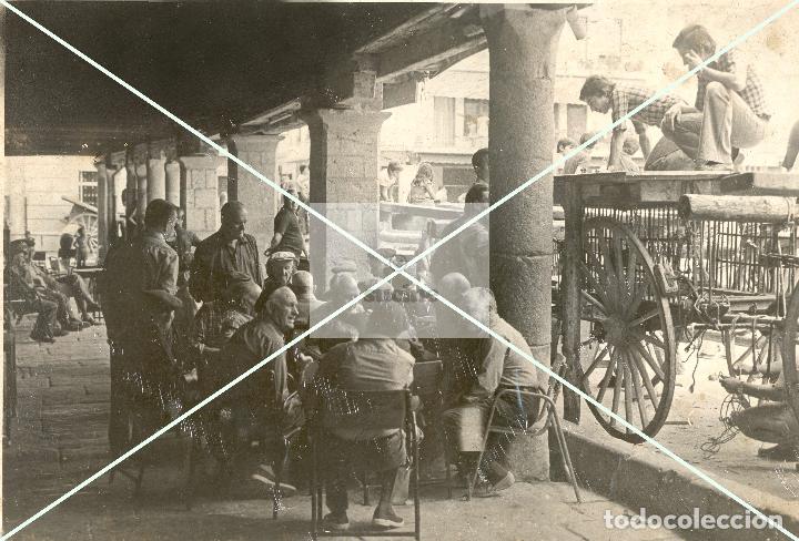 Nuevo: LOTE 50 FOTOS BOUS AL CARRER Y EN PLA&Ccedil;A MONTAJE DEL CADAFALS CON CARROS EN PROVINCIA CASTELLON