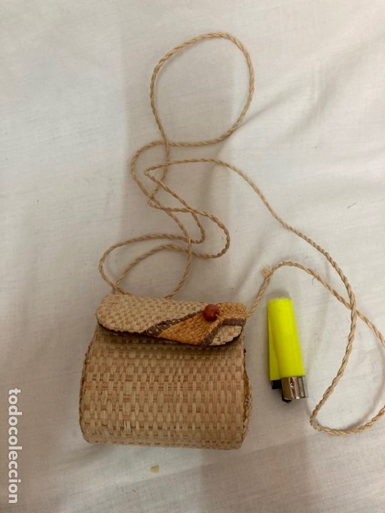 Nuevo: PEQUE&Ntilde;O BOLSO DE MIMBRE , A ESTRENAR - Foto 4