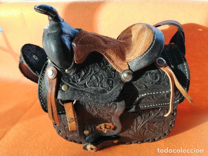 Nuevo: BOLSO DE CUERO CON FORMA DE SILLA DE MONTAR - Foto 5