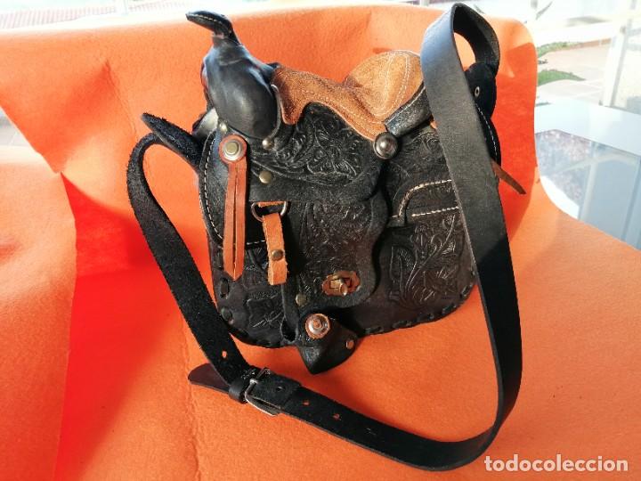 Nuevo: BOLSO DE CUERO CON FORMA DE SILLA DE MONTAR - Foto 10