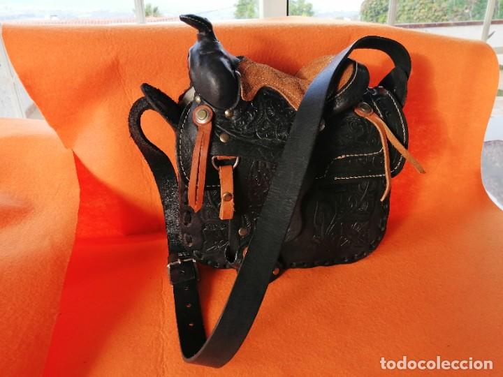 Nuevo: BOLSO DE CUERO CON FORMA DE SILLA DE MONTAR - Foto 11