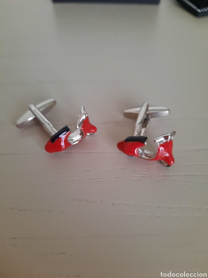 Nuevo: Gemelos con forma de vespa - Foto 2