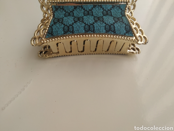 Nuevo: Pinza pelo comprada en boutique - Foto 2