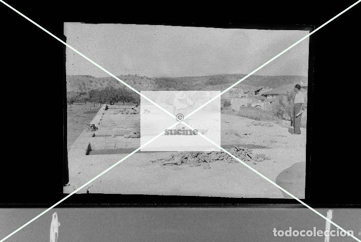 Nuevo: CIUDADES DEVASTADAS POR LA GUERRA CIVIL FOTOS DE 1945 (REALIZADAS EN NULES, VALLDE UIX&Oacute; O CHILCHES)