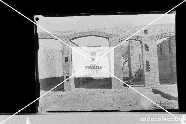 Nuevo: CIUDADES DEVASTADAS POR LA GUERRA CIVIL FOTOS DE 1945 (REALIZADAS EN NULES, VALL DE UIX&Oacute; O CHILCHES)