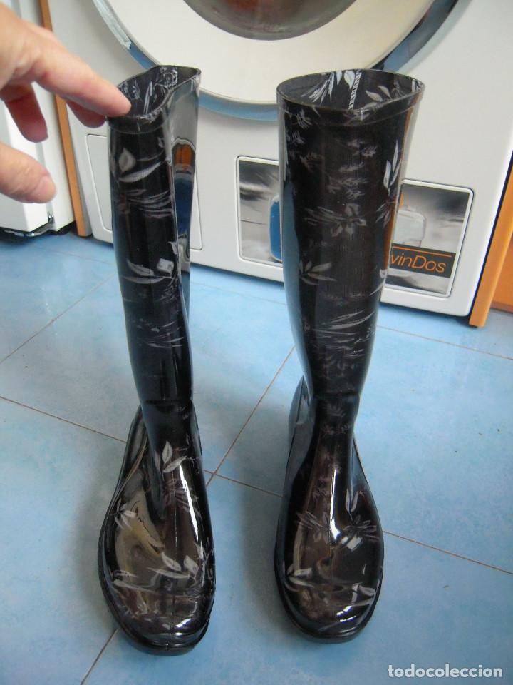 Nuevo: Botas de agua ca&ntilde;a alta n&ordm; 36 - Foto 2