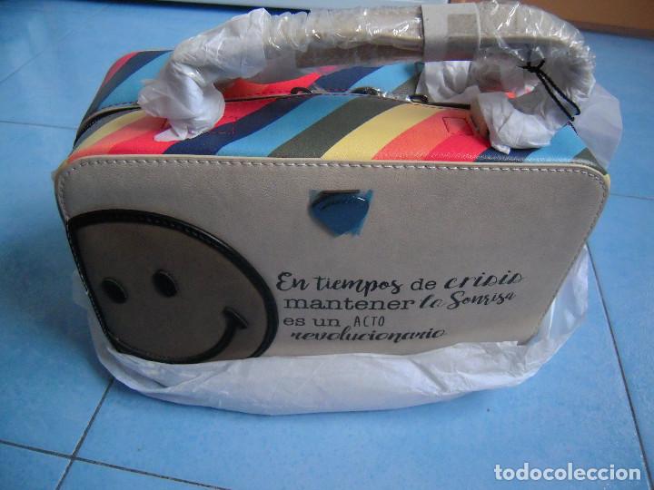 Nuevo: Bolso bowling Smiley - Foto 8