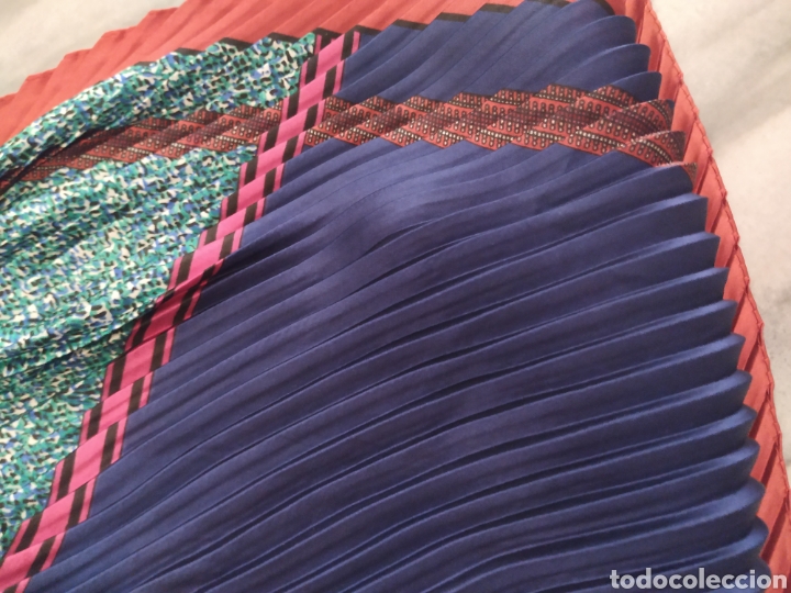 Nuevo: Pa&ntilde;uelo comprado en boutique - Foto 9