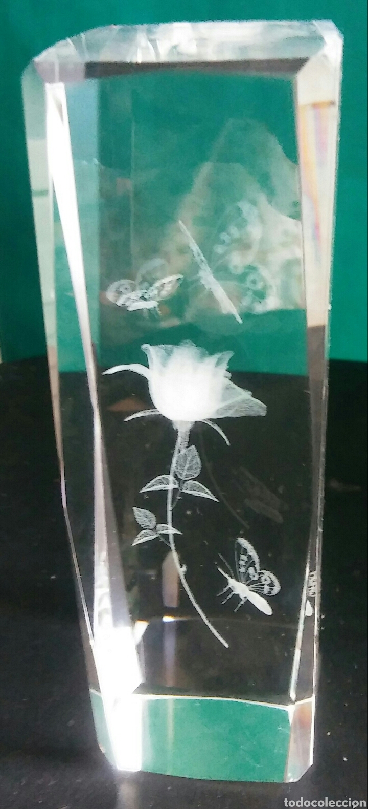 Nuevo: 3D cristal - cubo con rosa y mariposas - Foto 1