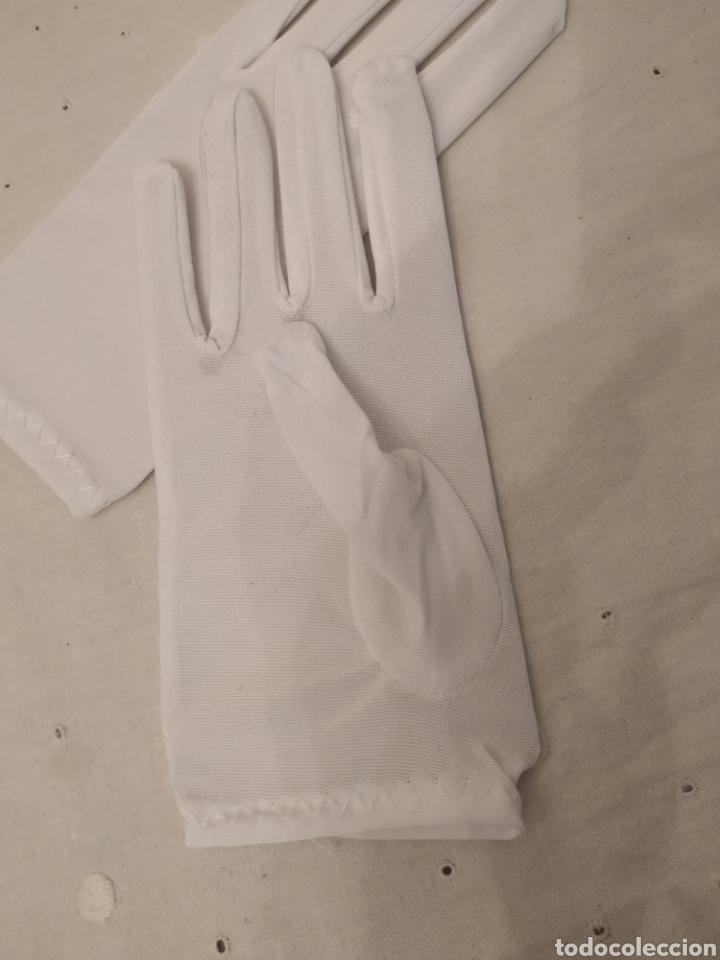 Nuevo: Guantes blancos comprados boutique - Foto 4