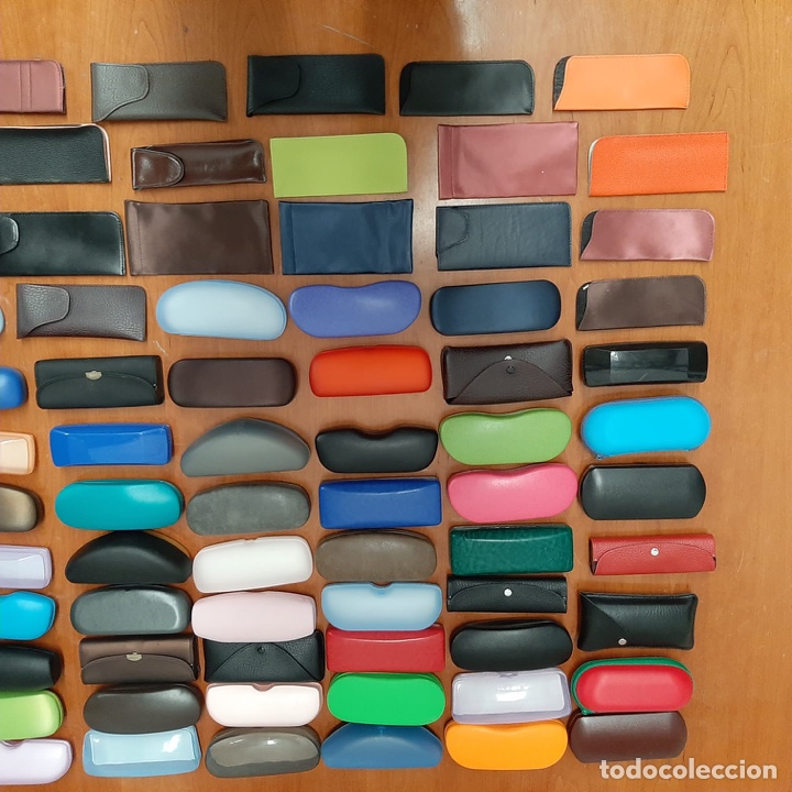 Nuevo: Lote de fundas de gafas nuevas - Foto 2