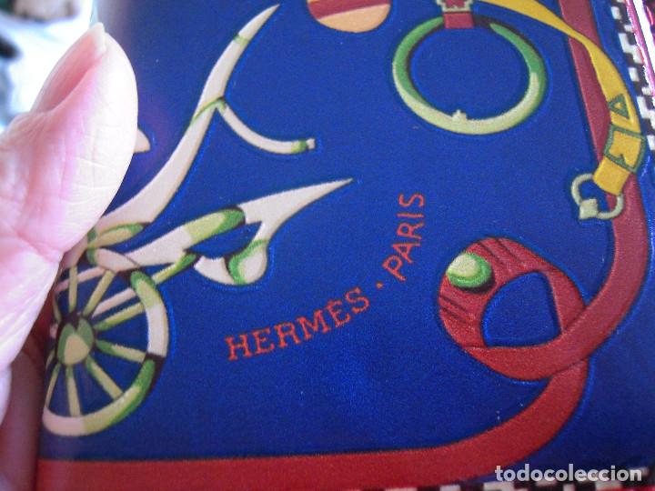 Nuevo: Cartera estampada azul y multicolor - Foto 6