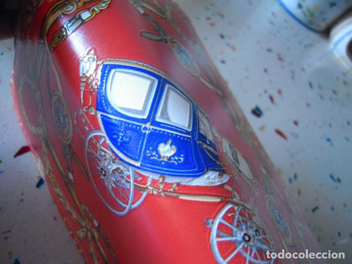 Nuevo: Cartera estampada roja y multicolor - Foto 9