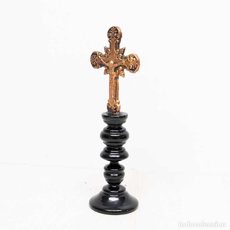 Nuevo: Cristo Crucificado imitaci&oacute;n bronce - Foto 2