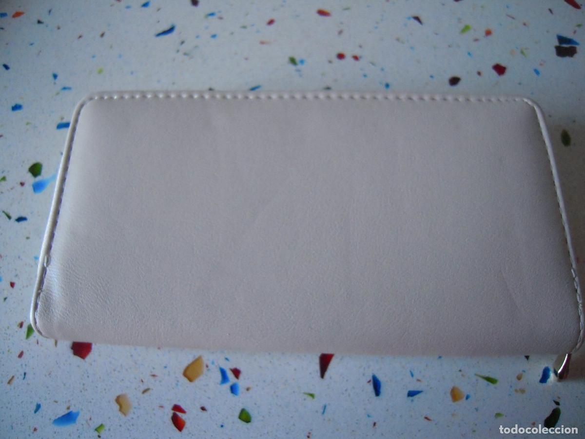 Nuevo: Cartera beis tachas multicolores - Foto 5