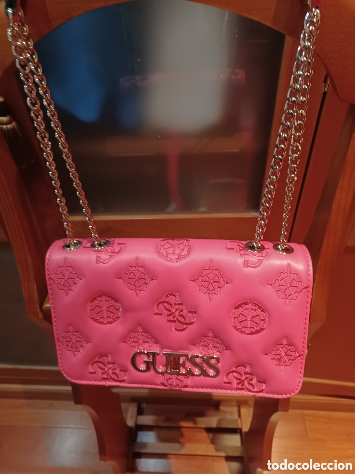 Nuevo: Espectacular bolso guess sin estrenar - Foto 1