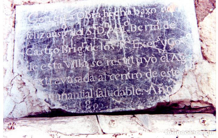 Neuf: FOTOGRAFIA PLACA DE PIEDRA CON LA INSCRIPCI&Oacute;N DEL GOBERNADOR BERMUDEZ DE CASTRO 1802 EN LA BARRASOTA