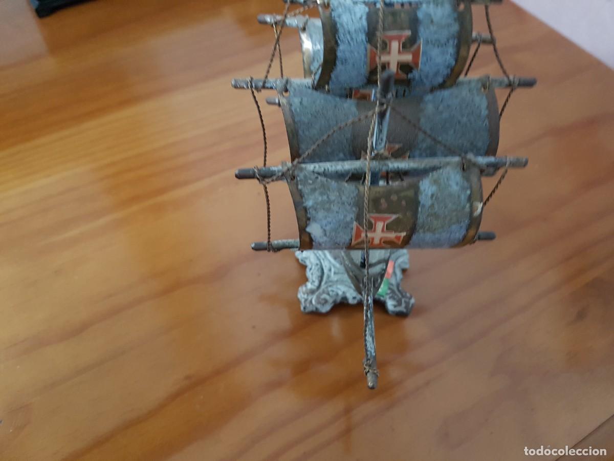 New: Carabela y barco vikingo en metal