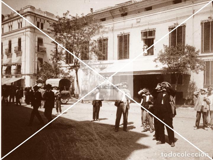 Nuovo: GENTE DE CASTELLON EN EL RECUERDO ASTROLOGOS INGLESES EN LA PUERTA DEL SOL 1905