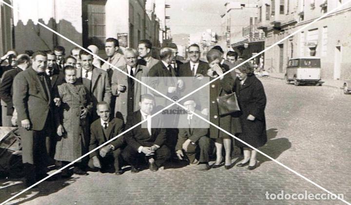 Nuovo: GENTE DE CASTELLON EN EL RECUERDO REUNION DE PROPIETARIOS DE TIENDAS DE COMESTIBLES RONDA MIJARES