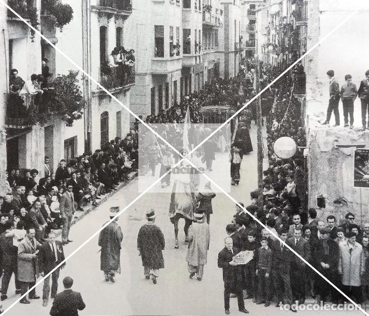 Novo: GENTE DE CASTELLON EN EL RECUERDO EL PREG&Oacute; POR LA CALLE DEL AGUA