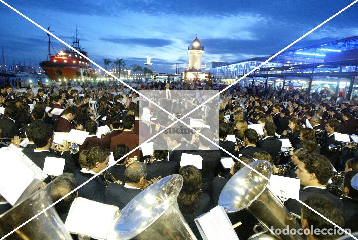 Nuovo: CASTELLON EN EL RECUERDO CONCIERTO MULTITUDINARIO DE BANDAS DE MUSICA EN LA PLAZA DEL MAR GRAO