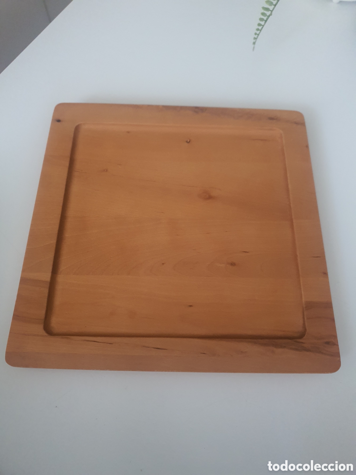 Nuovo: plato de madera