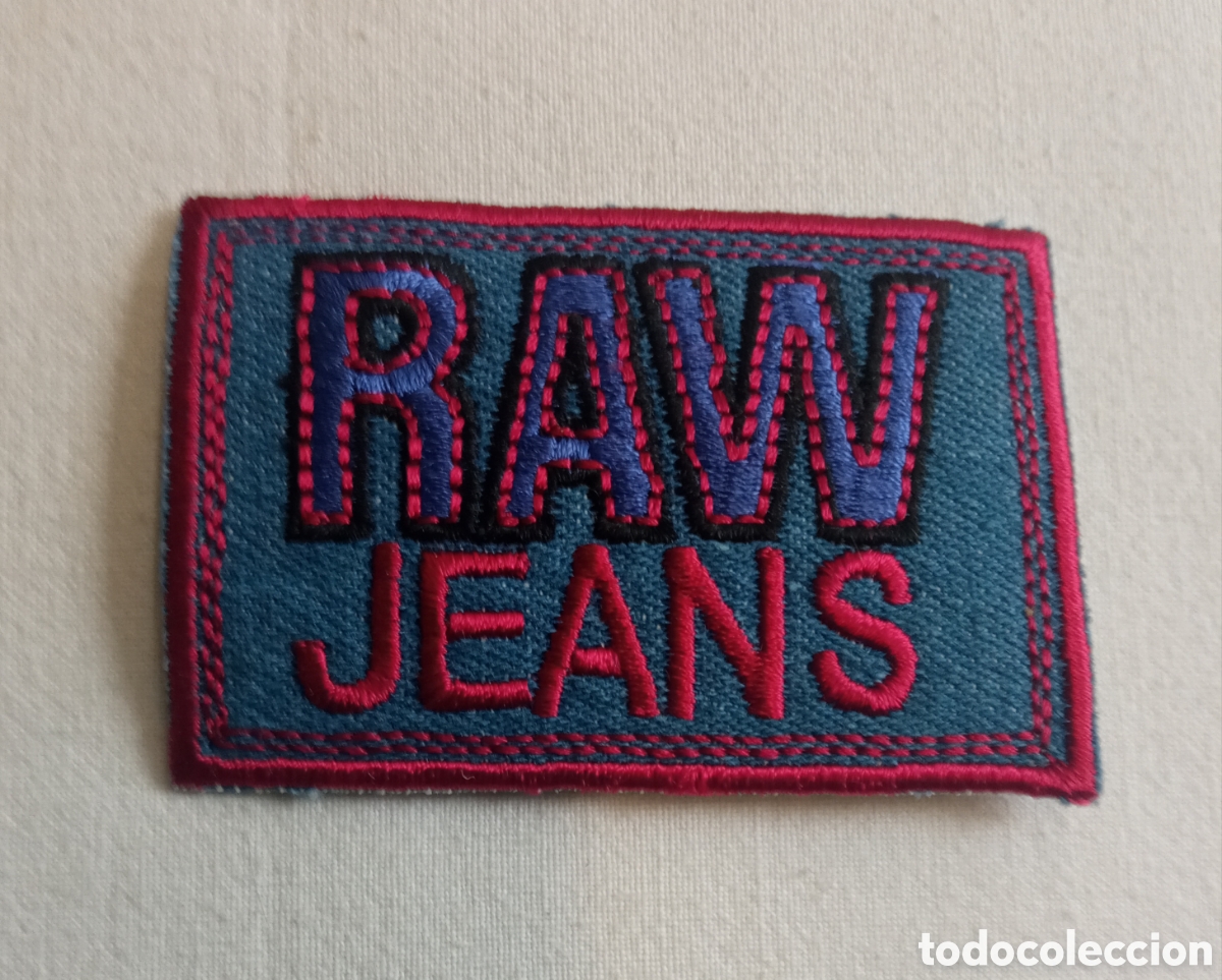Neuf: Parche para pegar en la ropa medidas 4,5 x 7