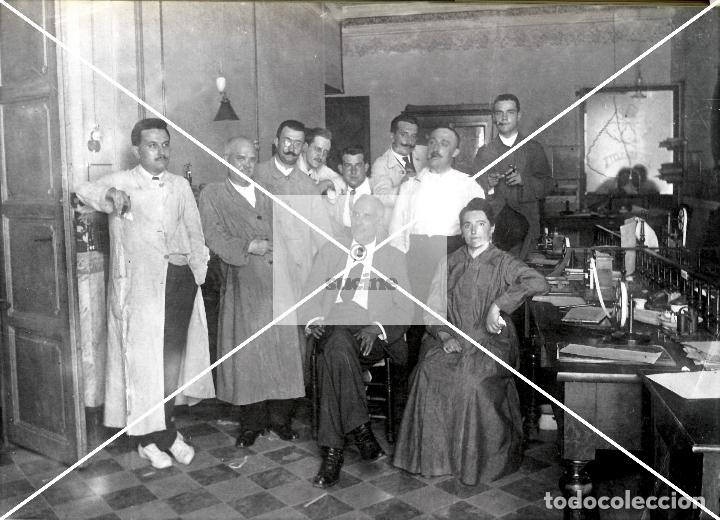 Neu: GENTE DE CASTELLON EN EL RECUERDO EMPLEADOS DE CORREOS Y TELEGRAFOS EN 1905