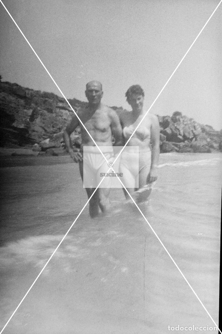 Novo: GENTE DE CASTELLON EN EL RECUERDO DIA DE PLAYA EN LOS A&Ntilde;OS 60