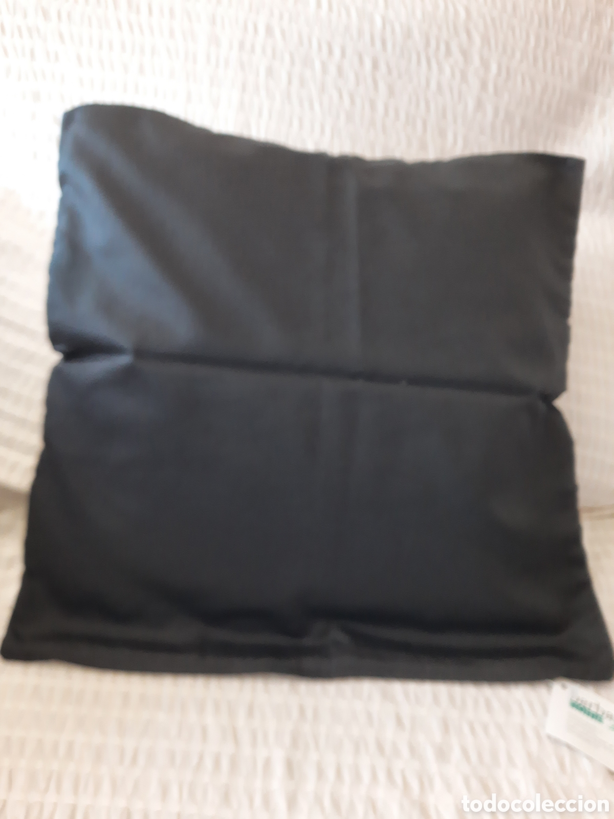 Nuevo: Funda para cojin 45x45 color negro de polyester. - Foto 1