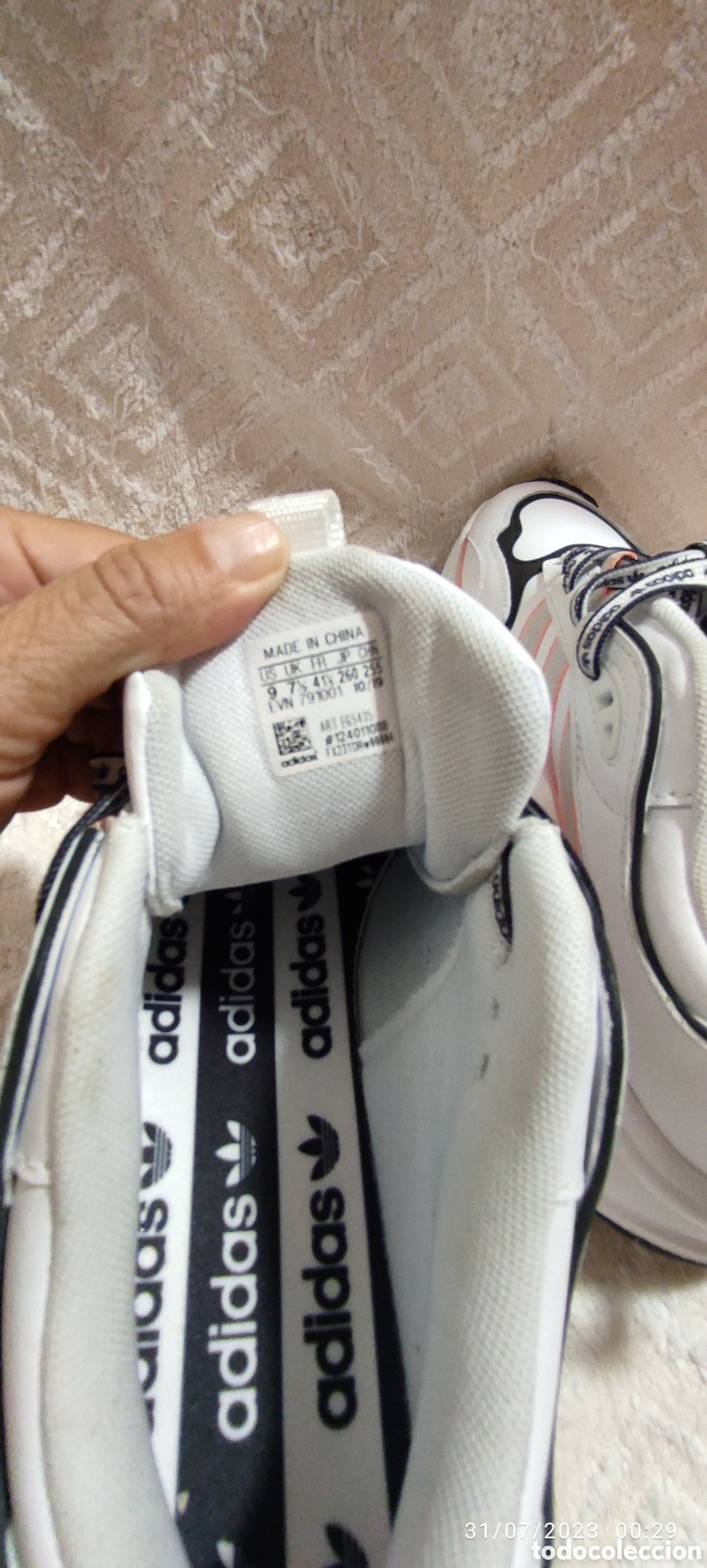 Nuevo: Zapatillas adidas - Foto 3