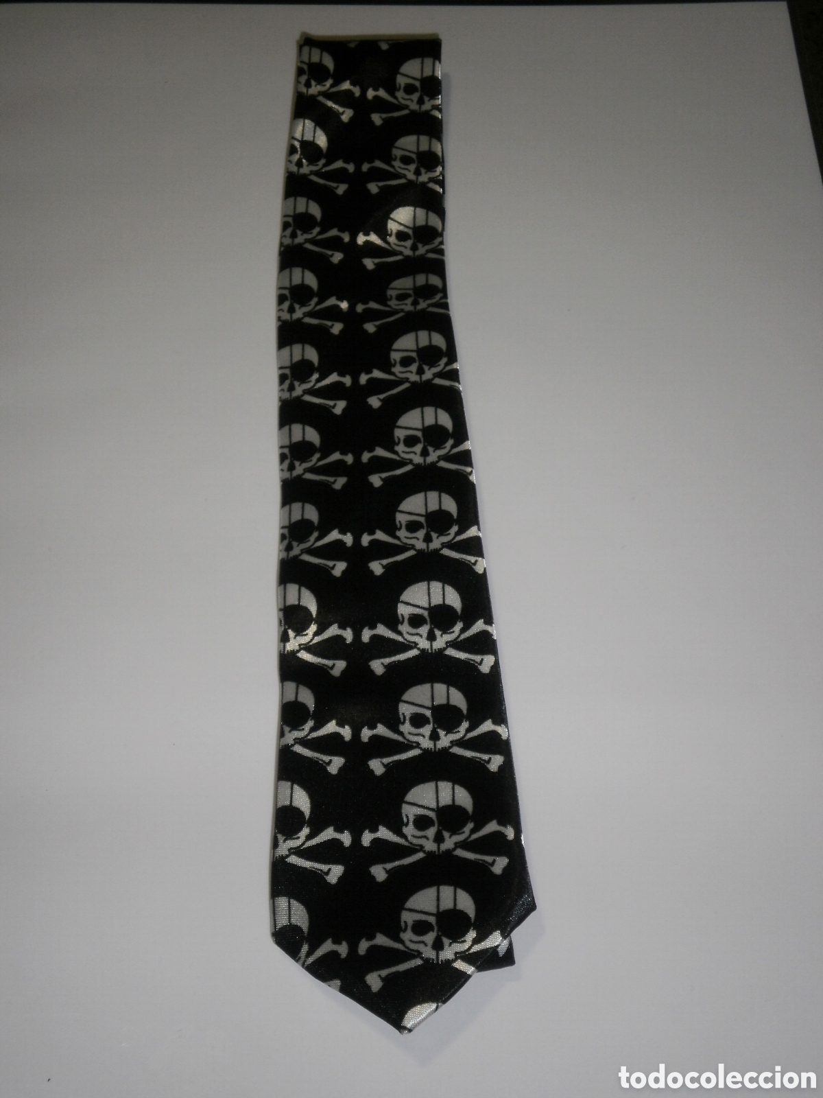 Nuevo: Corbata Nueva Calavera - Foto 1