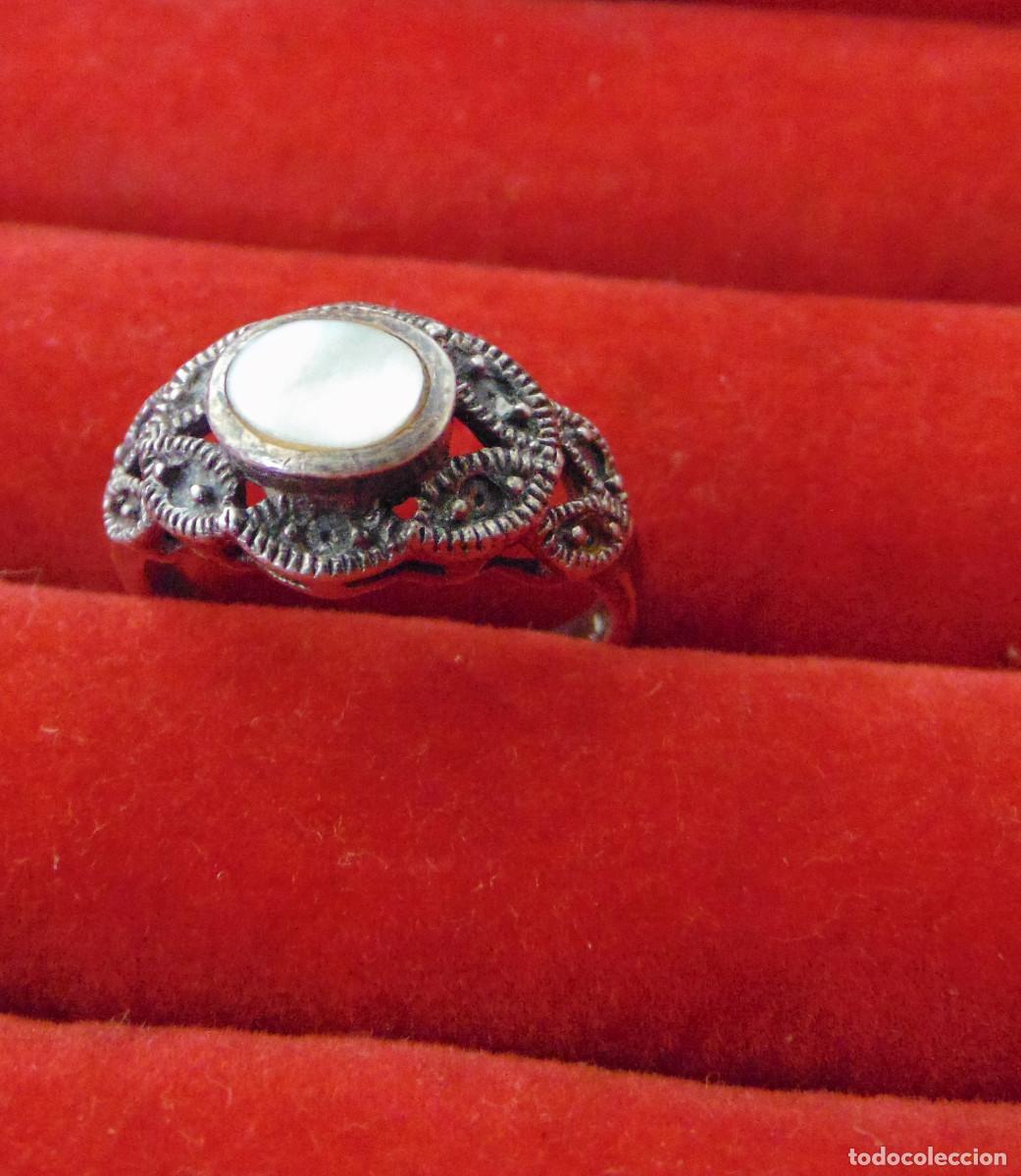 Nuevo: SORTIJA - ANILLO DE PLATA CON CONTRASTE Y NACAR- - Foto 1