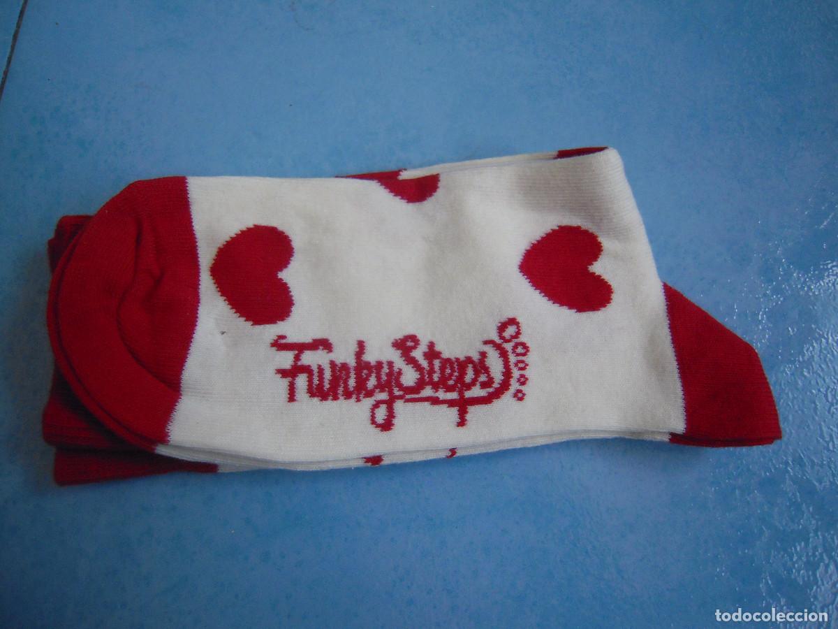 Nuevo: Calcetines rojos y blancos corazones - Foto 2