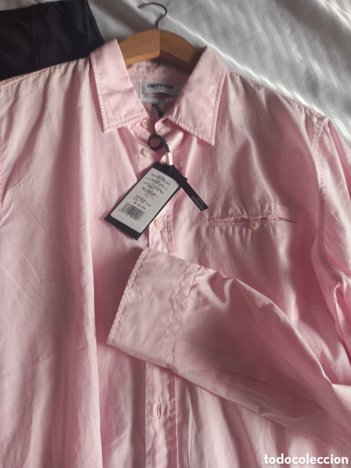 Nuevo: Camisa Chevignon - Foto 2