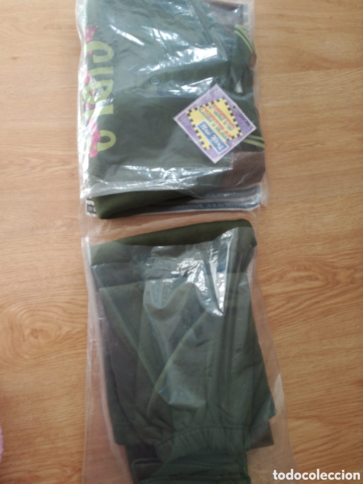 Nuevo: Conjunto Tres piezas Verde Talla 16 - Foto 6