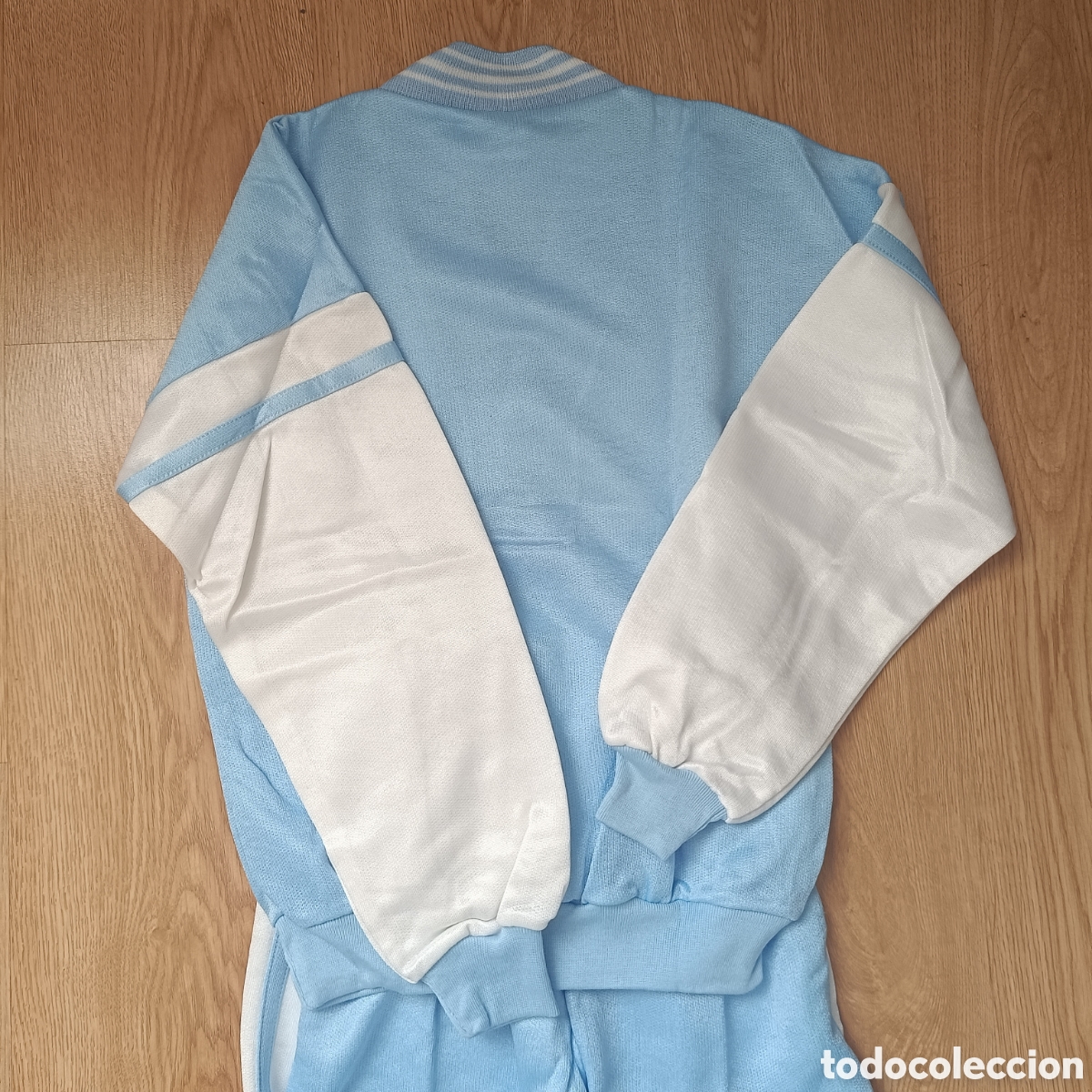 Nuevo: Ch&aacute;ndal Azul y Blanco - Foto 5