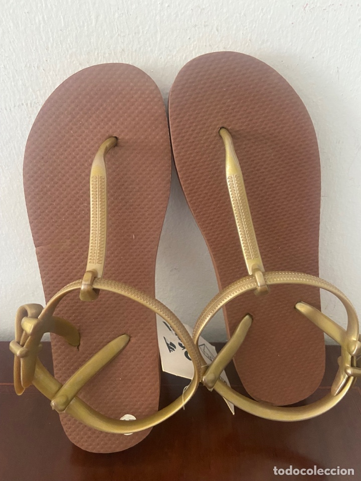 Nuevo: Chanclas - Foto 1