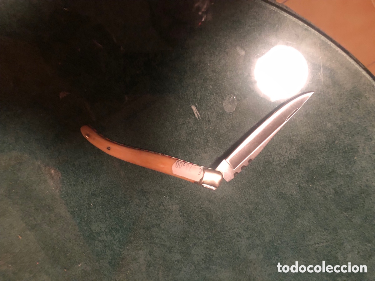 Neuf: navaja nueva de resto almacen